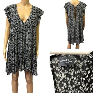 Sweet Lovely by Jen Floral V Neck Ruffle Romper Pocket Dress Black White 1XL